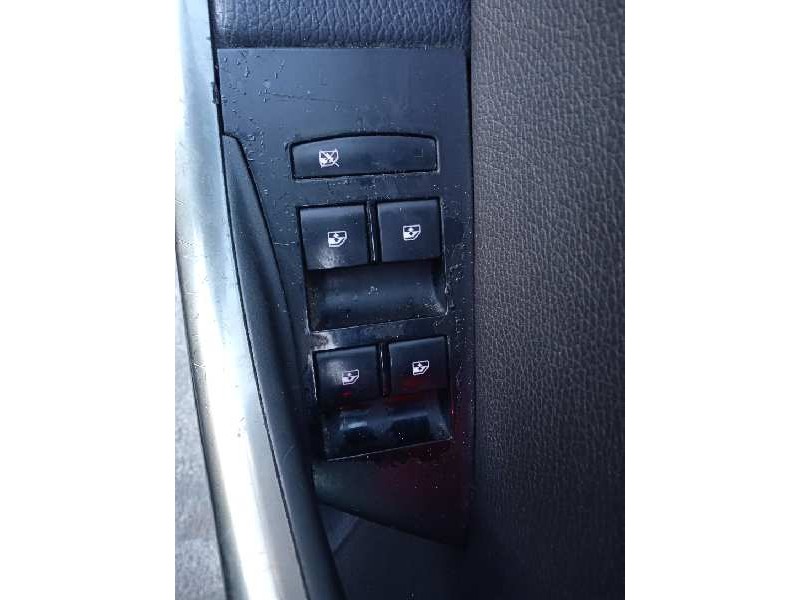 opel astra j lim. del año 2011