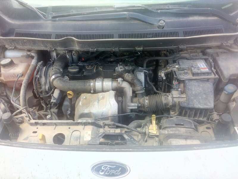 ford transit courier del año 2015