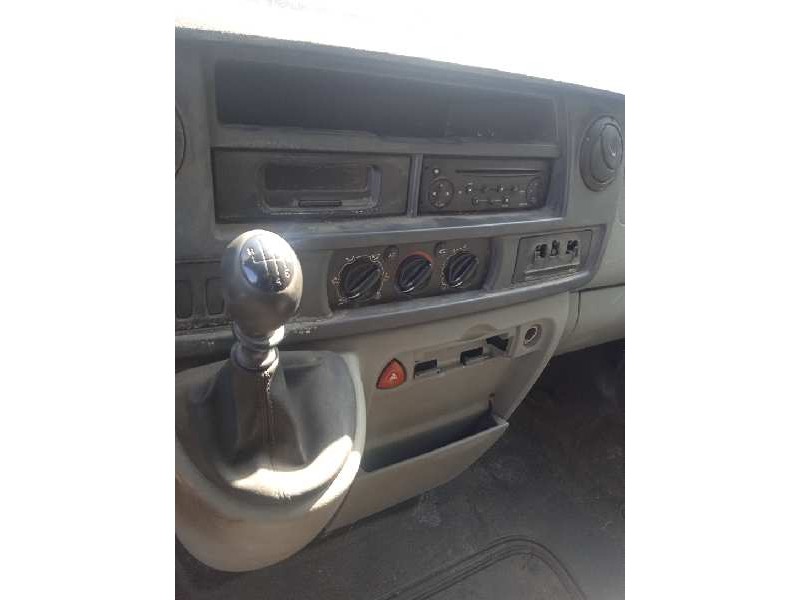 nissan interstar mod. 04 (x70) del año 2005