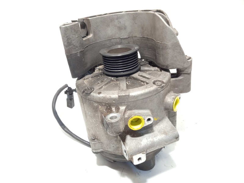 Recambio de alternador para porsche panamera 4 s referencia OEM IAM 94860302304  LR1190935F