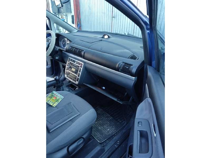 ford galaxy (vy) del año 2005