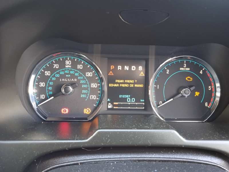 jaguar xf del año 2013