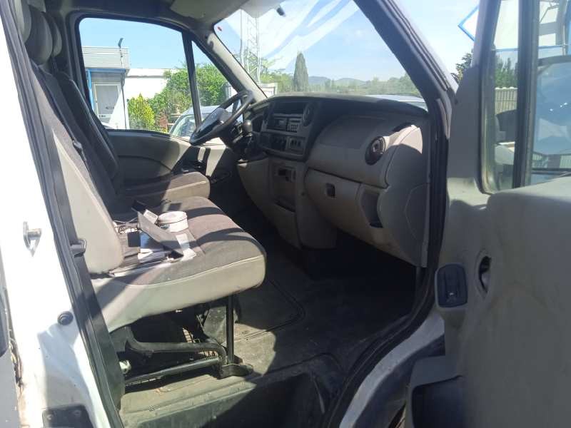 nissan interstar mod. 04 (x70) del año 2005