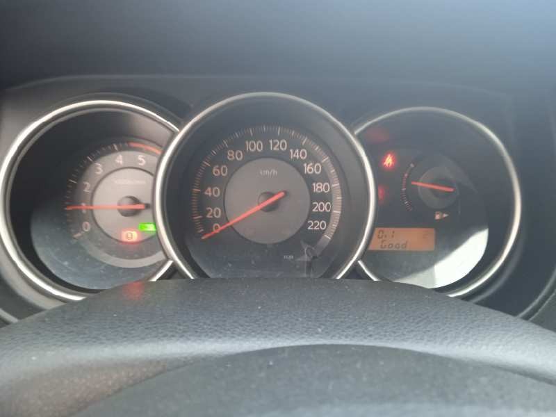 nissan tiida (c11x/sc11x) del año 2008