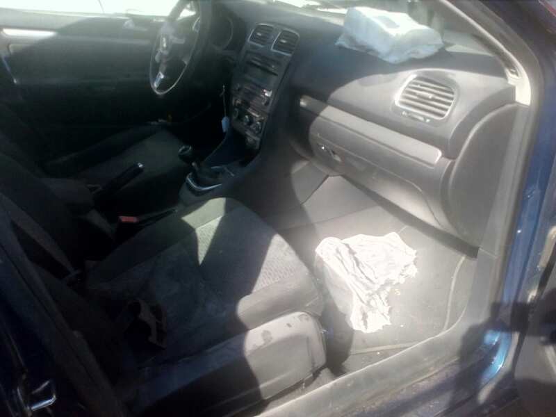 volkswagen golf vi variant (aj5) del año 2011