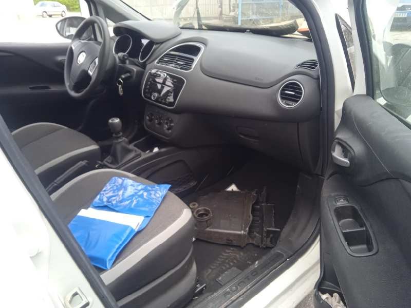 fiat punto (199) del año 2013