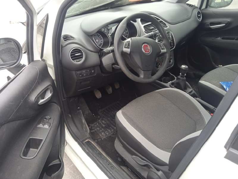 fiat punto (199) del año 2013