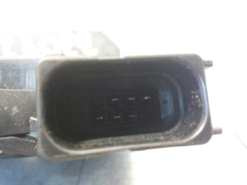 Recambio de cerradura puerta delantera derecha para fiat punto (199) easy referencia OEM IAM 51905683  