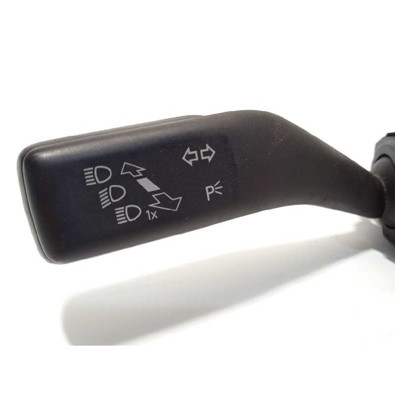 Recambio de mando intermitentes para volkswagen caddy furgón/kombi maxi kombi bmt referencia OEM IAM 5K0953521GE  5K0953502K