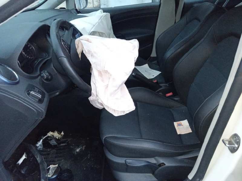 seat ibiza (6p1) del año 2016