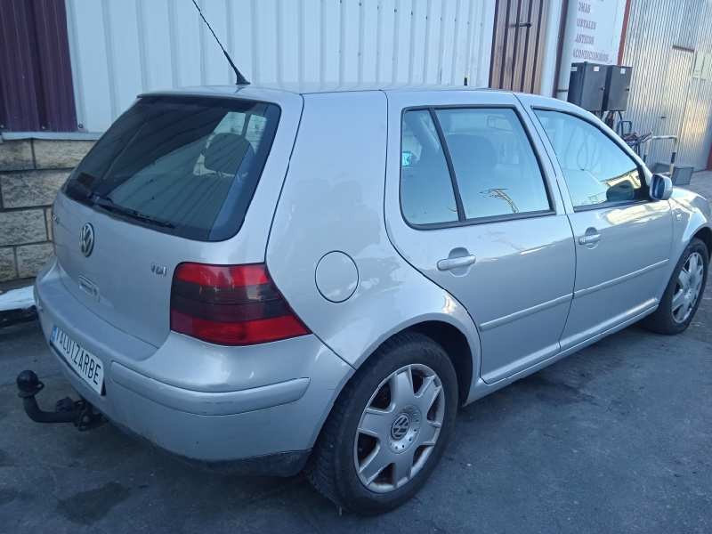 volkswagen golf iv berlina (1j1) del año 2000