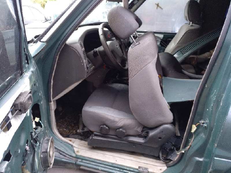 nissan patrol gr (y61) del año 2004