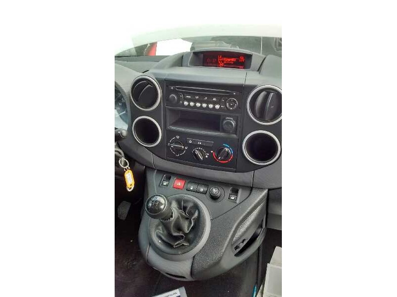 peugeot partner kombi del año 2013