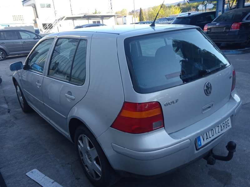 volkswagen golf iv berlina (1j1) del año 2000