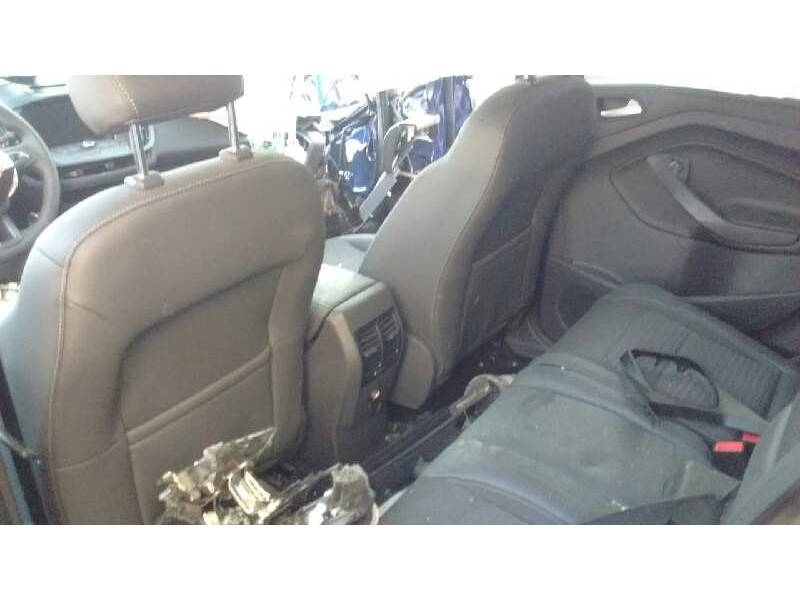 ford kuga (cbs) del año 2017