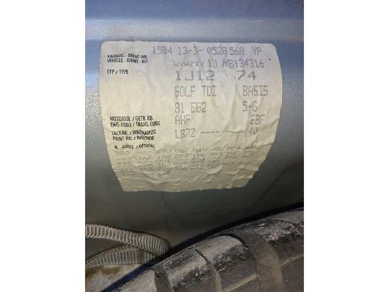 volkswagen golf iv berlina (1j1) del año 2000