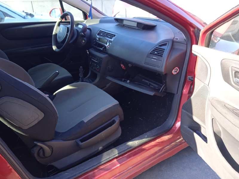 citroën c4 coupe del año 2005