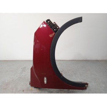 Recambio de aleta delantera derecha para ssangyong tivoli 1.2 referencia OEM IAM 5182135010  