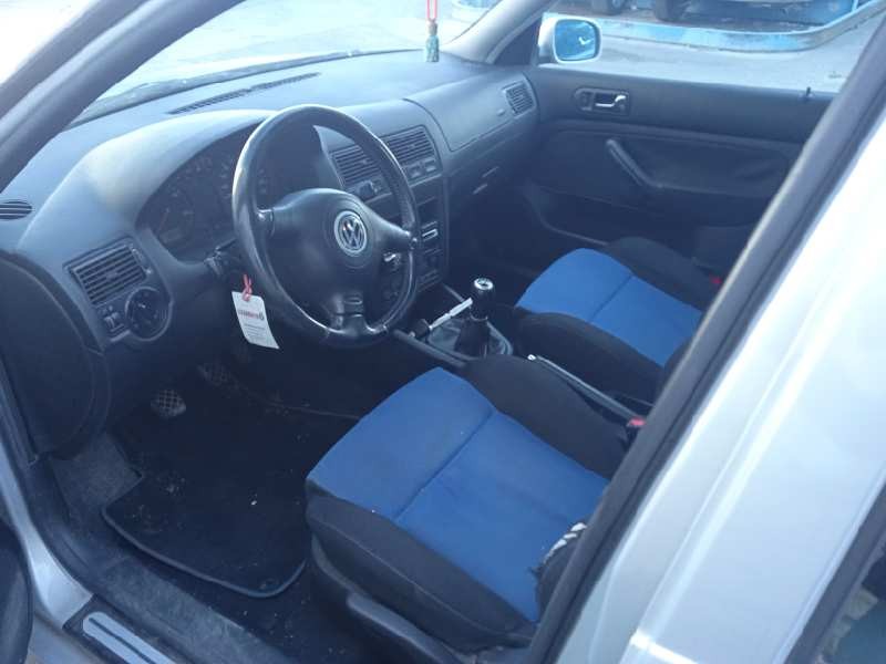 volkswagen golf iv berlina (1j1) del año 2000