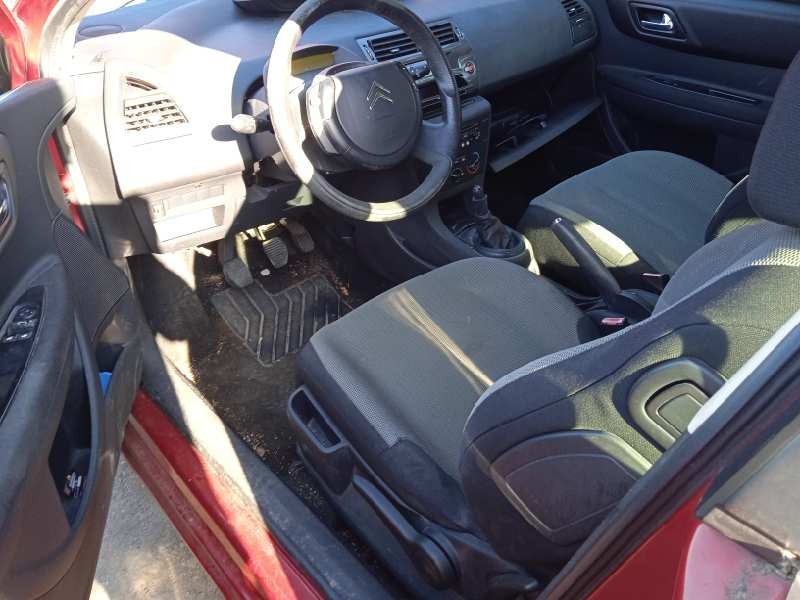 citroën c4 coupe del año 2005