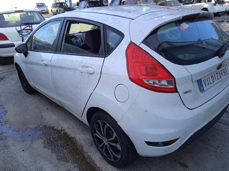 ford fiesta (cb1) del año 2010