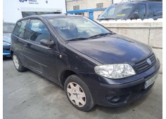 FIAT PUNTO BERLINA (188)