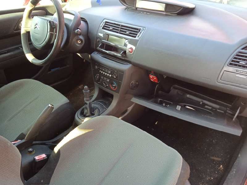 citroën c4 coupe del año 2005