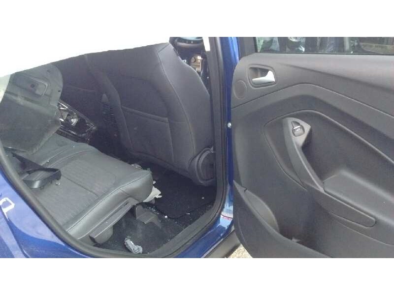 ford kuga (cbs) del año 2017