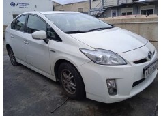 TOYOTA PRIUS (NHW30)