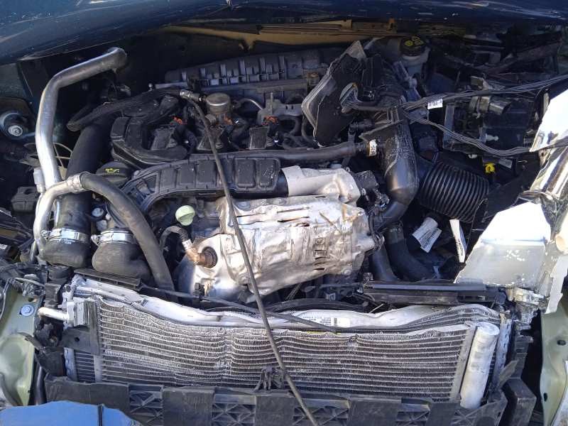 peugeot 5008 del año 2021