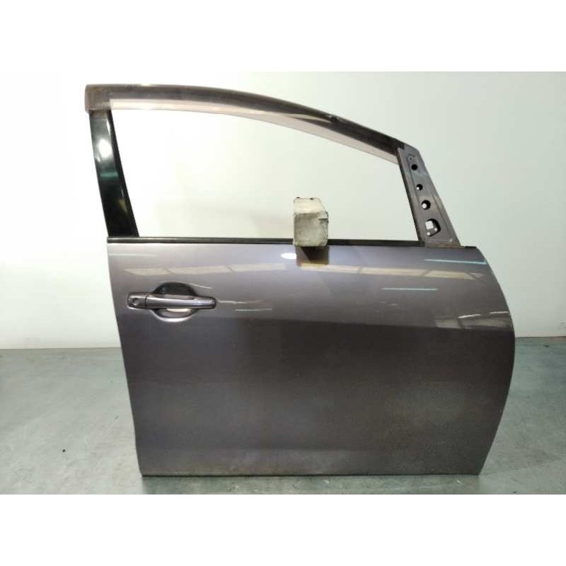 Recambio de puerta delantera derecha para mitsubishi grandis (na0w) 2.0 di-d cat referencia OEM IAM 5700A036  