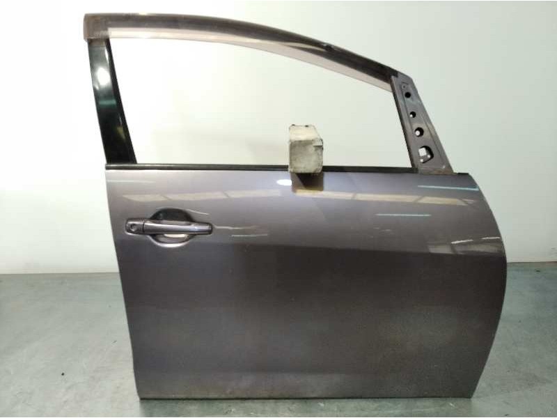Recambio de puerta delantera derecha para mitsubishi grandis (na0w) 2.0 di-d cat referencia OEM IAM 5700A036  