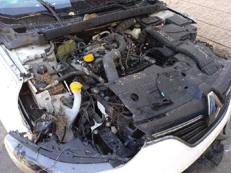 renault megane iv berlina 5p del año 2016