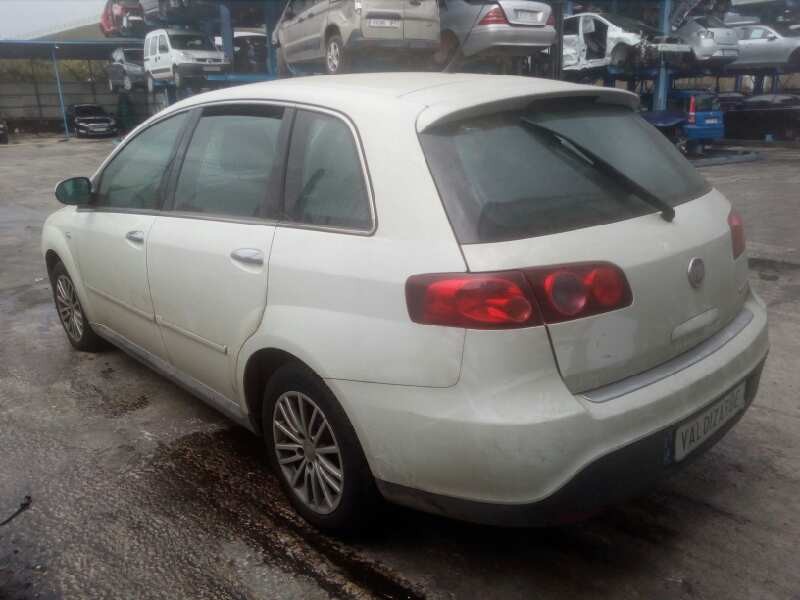 fiat croma (194) del año 2009
