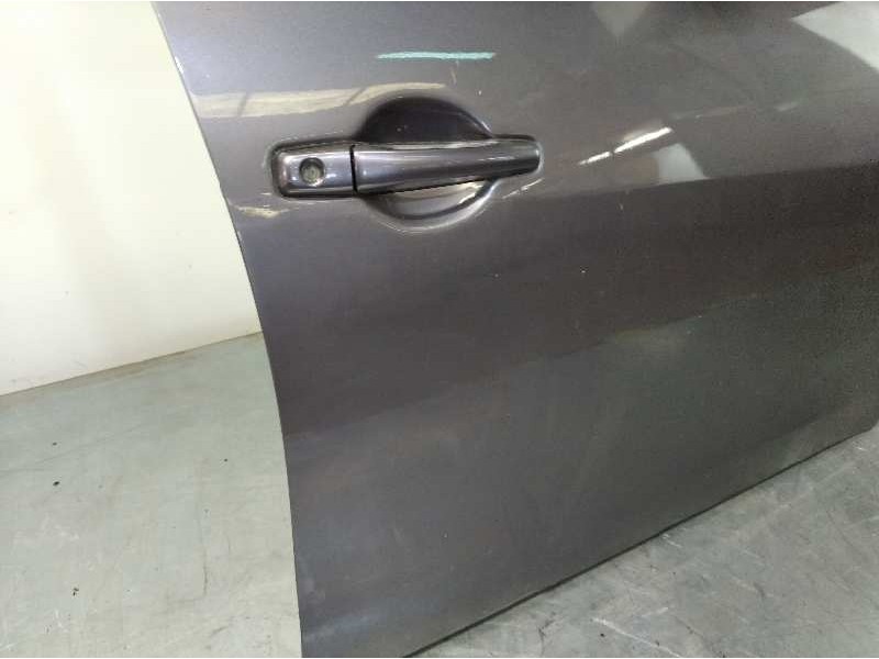 Recambio de puerta delantera derecha para mitsubishi grandis (na0w) 2.0 di-d cat referencia OEM IAM 5700A036  