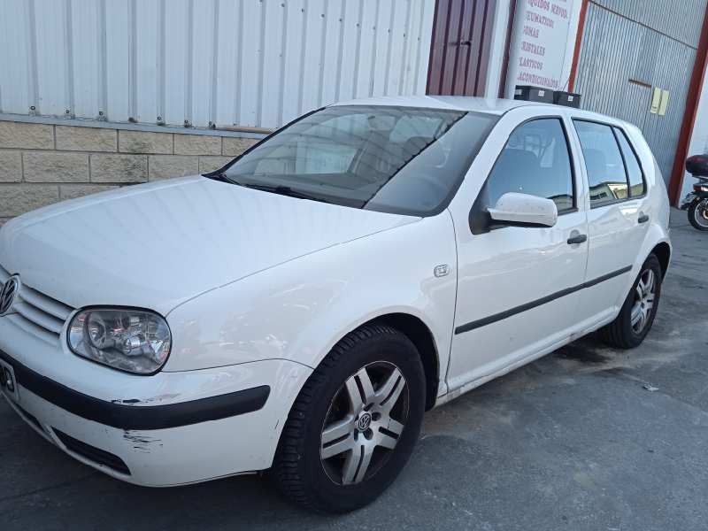 volkswagen golf iv berlina (1j1) del año 2000