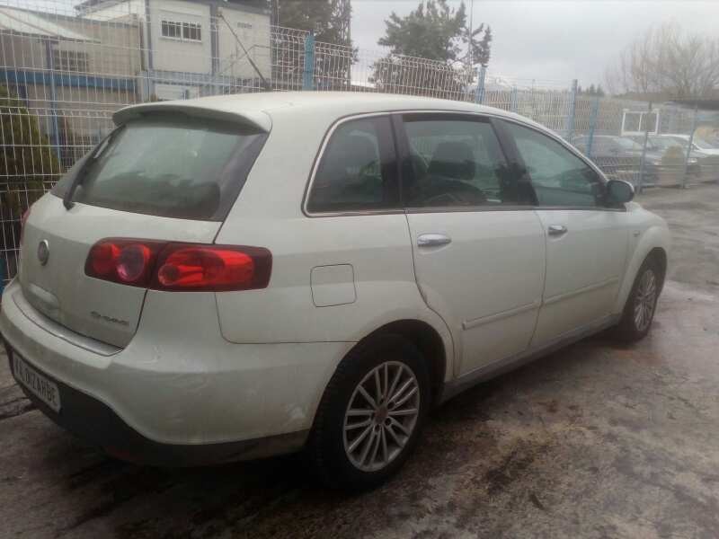 fiat croma (194) del año 2009