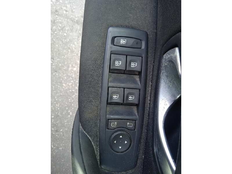 renault laguna iii del año 2009