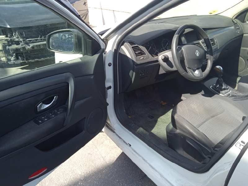 renault laguna iii del año 2009