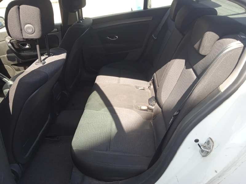 renault laguna iii del año 2009