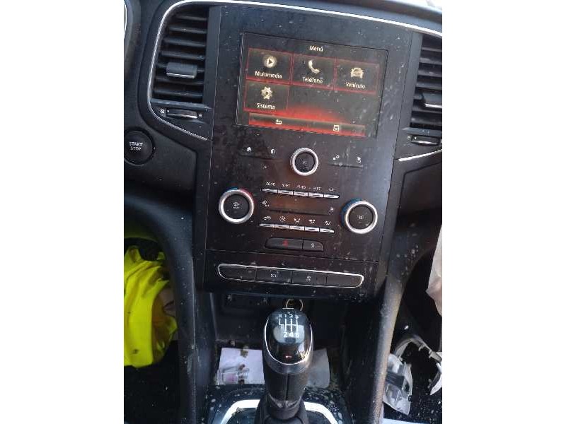 renault megane iv berlina 5p del año 2016