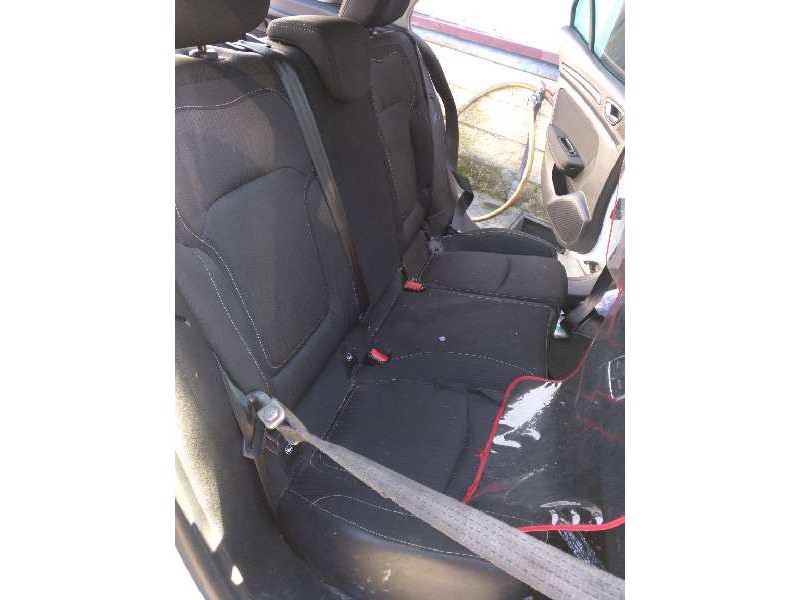 renault megane iv berlina 5p del año 2016