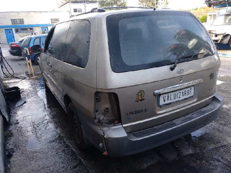 kia carnival ii del año 2003