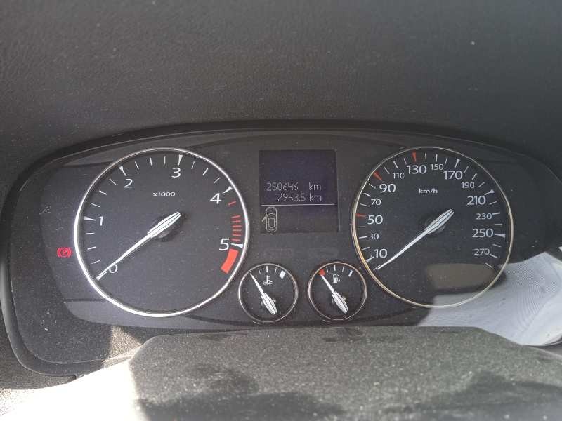 renault laguna iii del año 2009