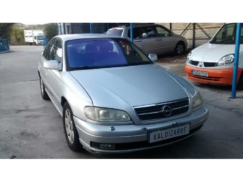 opel omega b del año 2001