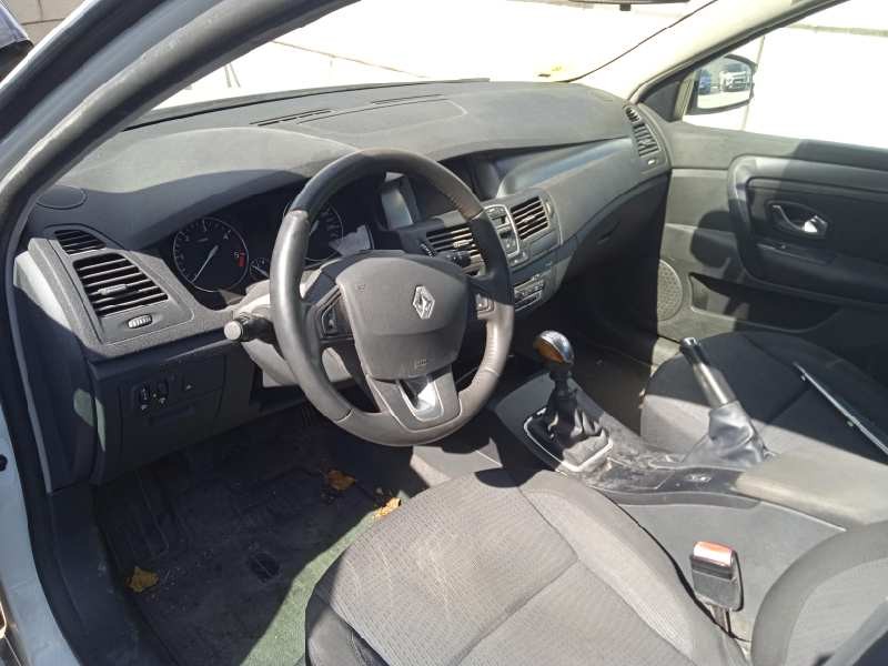 renault laguna iii del año 2009