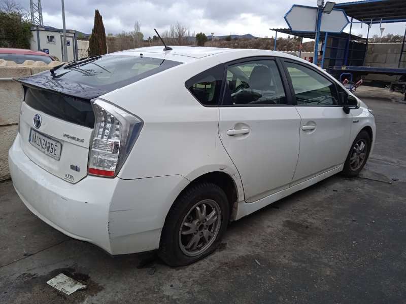 toyota prius (nhw30) del año 2012