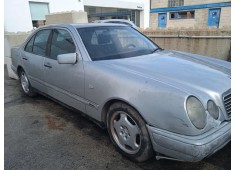 mercedes-benz clase e (w210) berlina diesel del año 1998