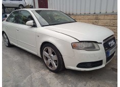 AUDI A4 BERLINA (8E)