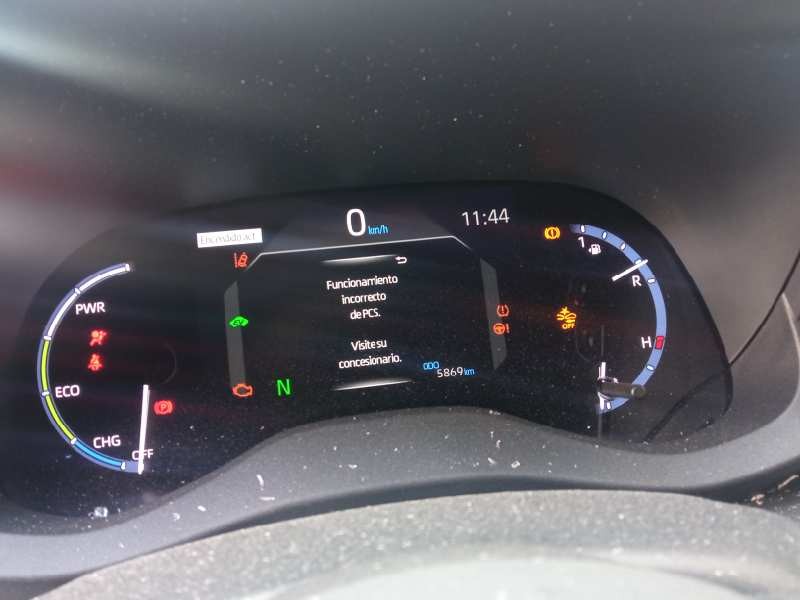 toyota yaris cross del año 2023